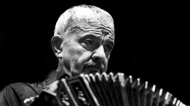 La zigzagueante relación de Piazzolla con el rock argentino